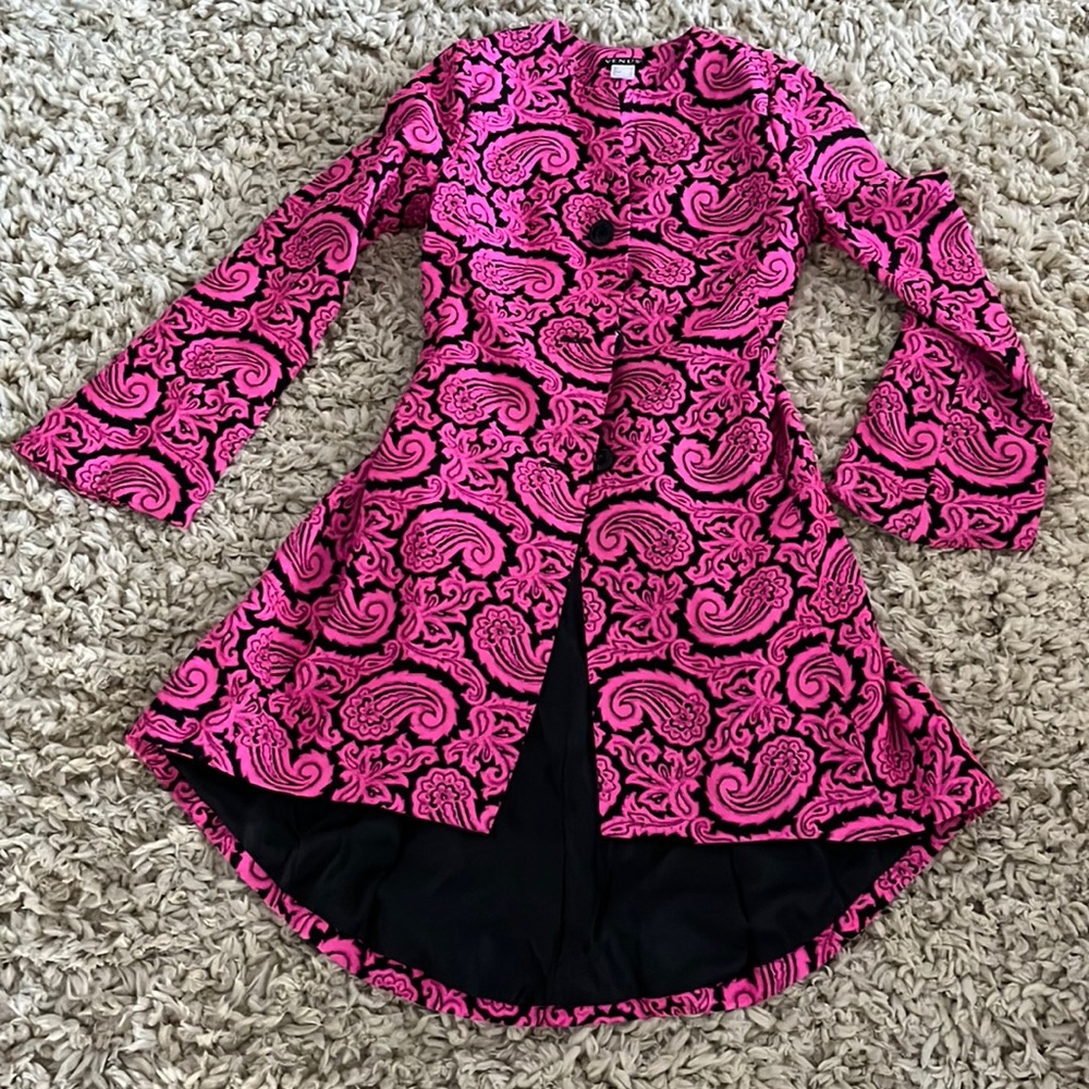 Hot Pink & Black VENUS Coat!